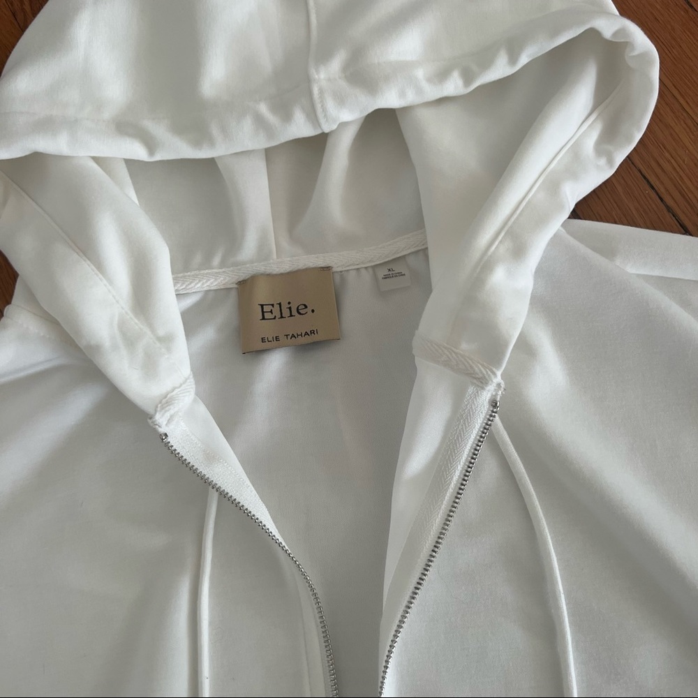 Elie Tahari quarter zip crop hoodie XL - Picture 2 of 5